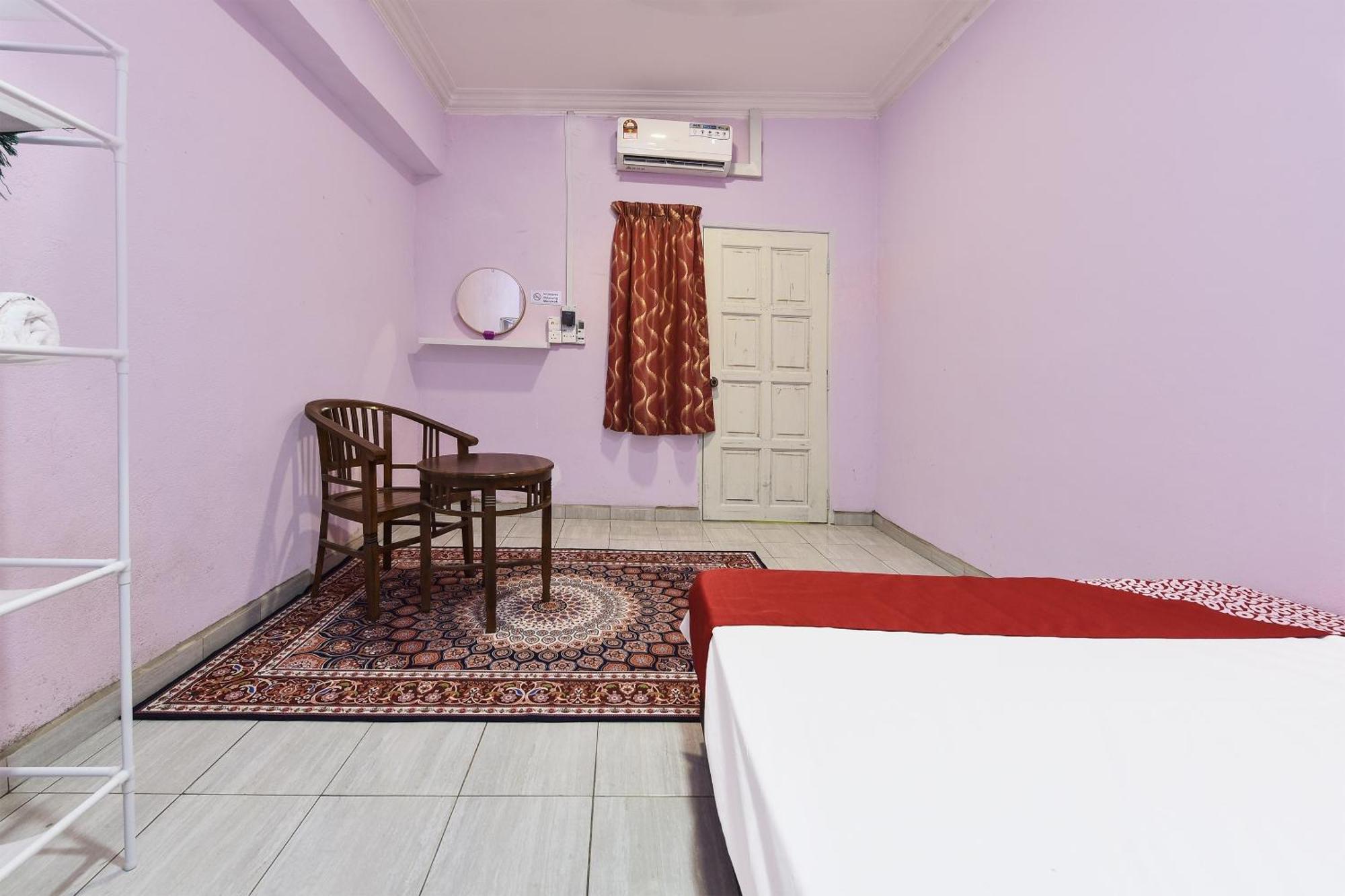 Oyo 90551 Zn Mix Homestay & Roomstay Kampung Raja Luaran gambar