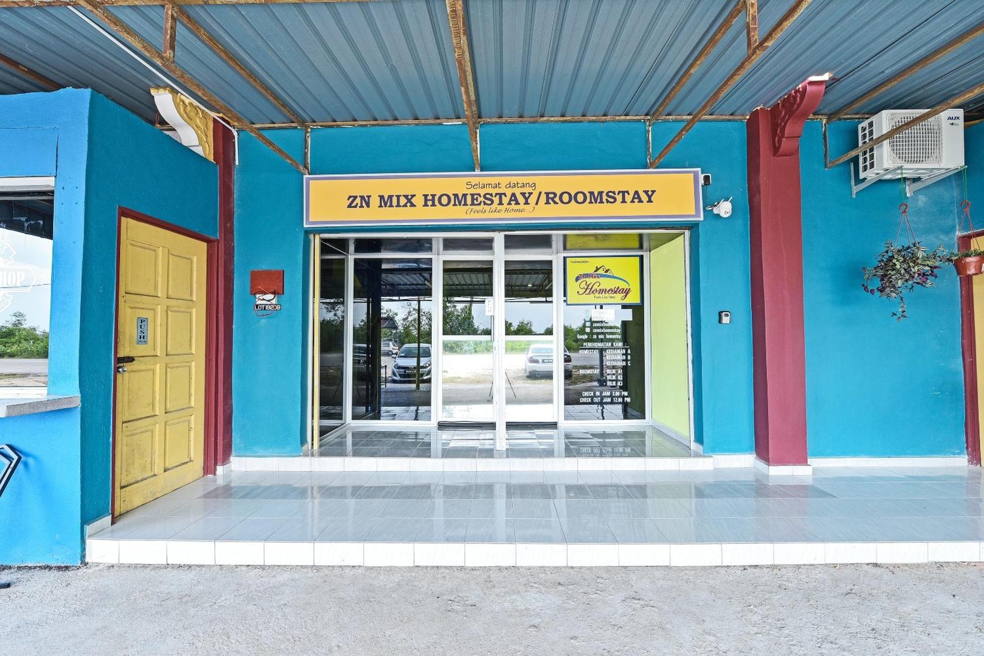 Oyo 90551 Zn Mix Homestay & Roomstay Kampung Raja Luaran gambar