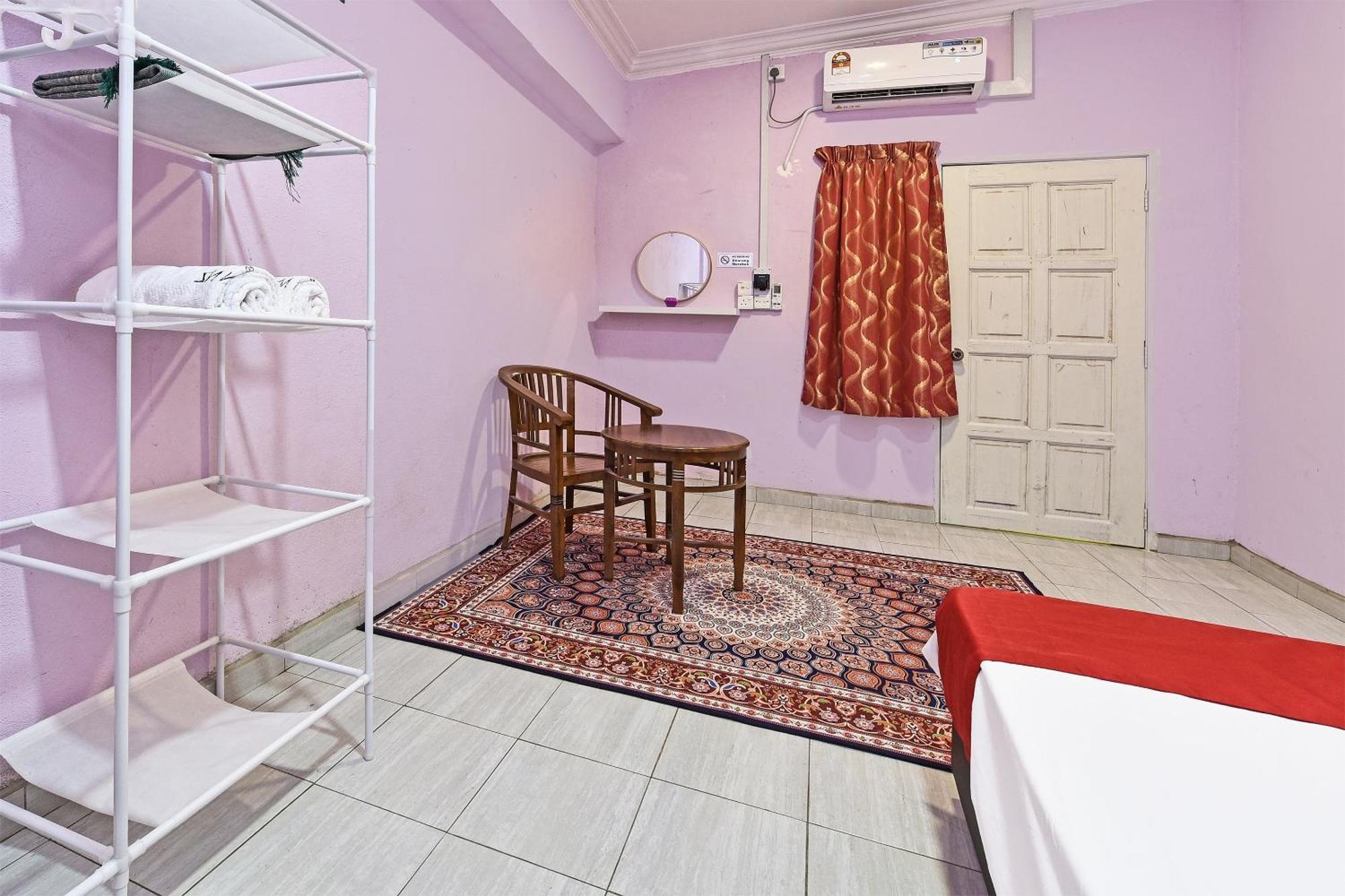 Oyo 90551 Zn Mix Homestay & Roomstay Kampung Raja Luaran gambar