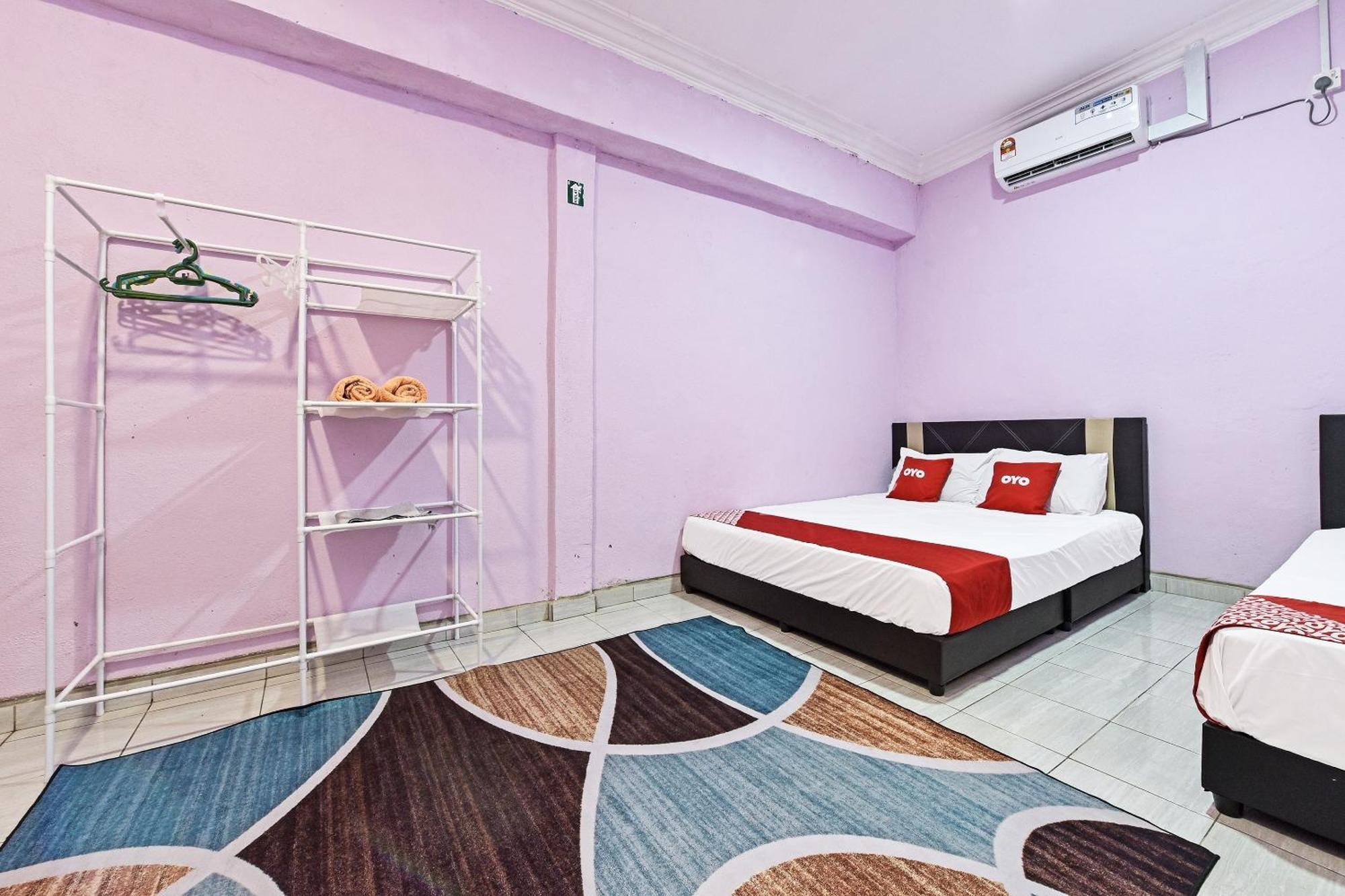 Oyo 90551 Zn Mix Homestay & Roomstay Kampung Raja Luaran gambar