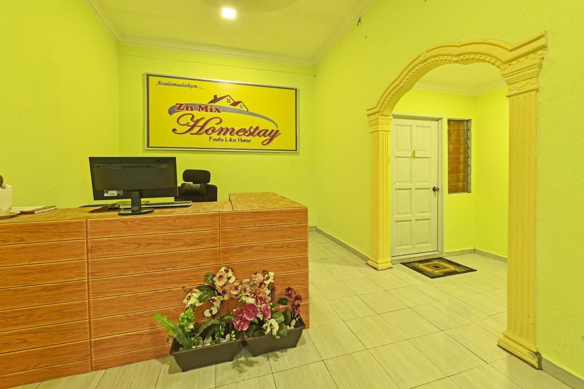 Oyo 90551 Zn Mix Homestay & Roomstay Kampung Raja Luaran gambar